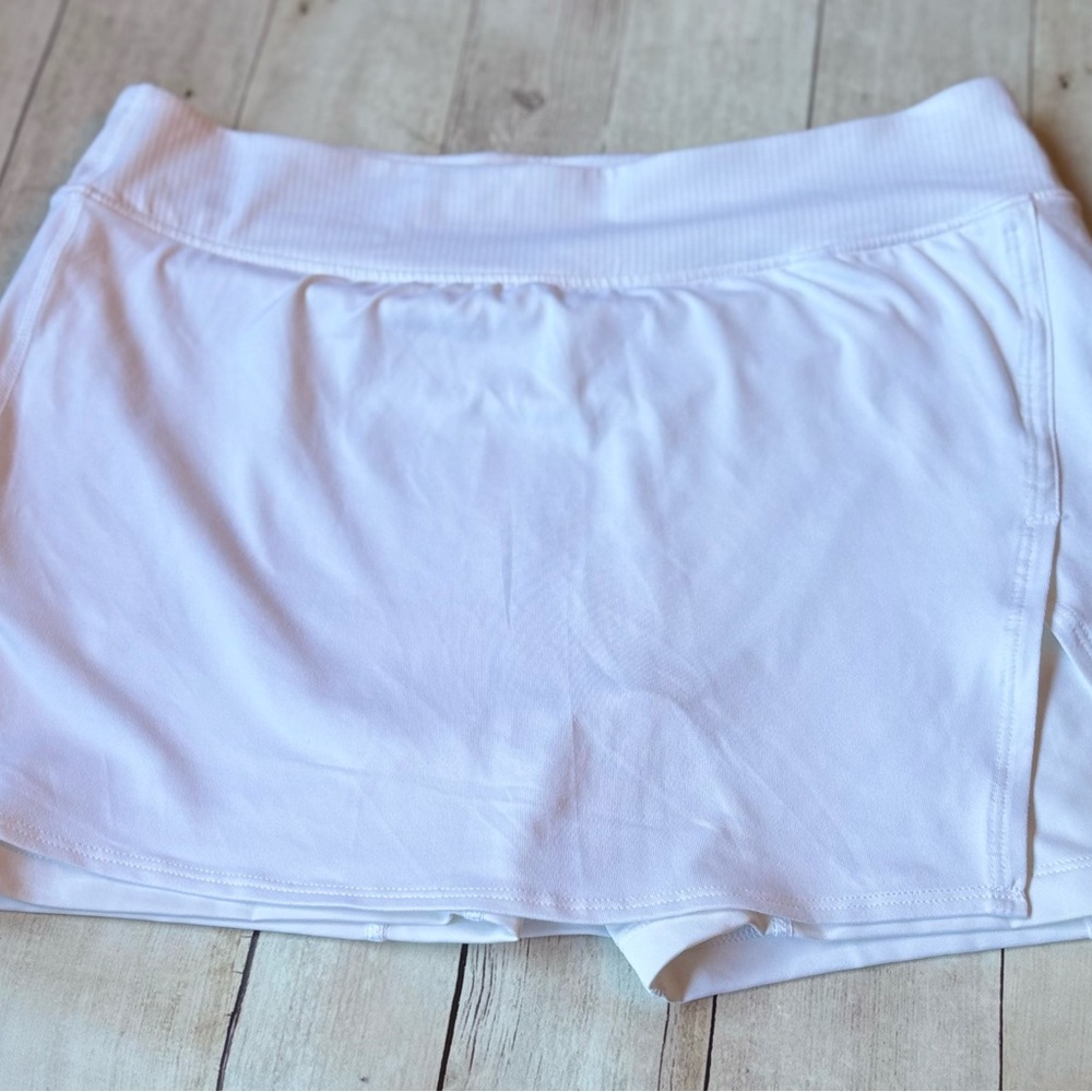 Nike White Mini Skirt Athletic Casual
